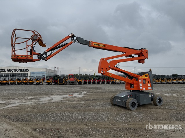 2011 Haulotte HA15IP Electric Articulating Boom Lift - Articulated boom: picture 1 2011 Haulotte HA15IP Electric Articulating Boom Lift - Articulated boom: picture 1