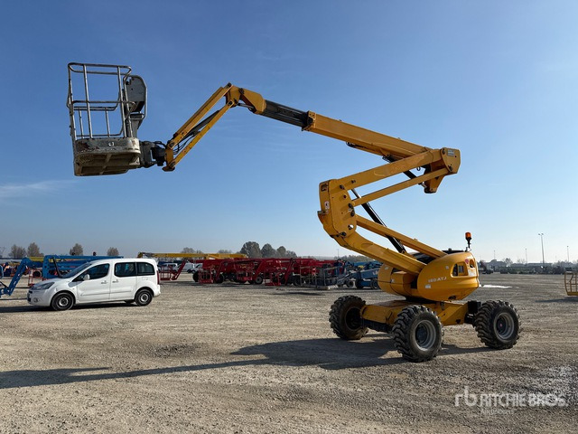 2011 Manitou 160 ATJ Telescopic Boom Lift - Articulated boom: picture 1 2011 Manitou 160 ATJ Telescopic Boom Lift - Articulated boom: picture 1