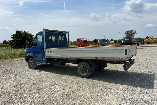 2014 Iveco 35C11 Flatbed Truck - Dropside/ Flatbed truck: picture 1 2014 Iveco 35C11 Flatbed Truck - Dropside/ Flatbed truck: picture 1