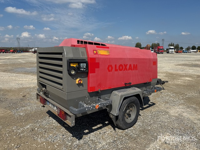 2015 Atlas Copco XAHS186 Compressore - Air compressor: picture 3 2015 Atlas Copco XAHS186 Compressore - Air compressor: picture 3