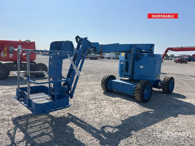 2015 Genie Z-34/22 (Inoperable) Articulating Boom Lift - Articulated boom: picture 2 2015 Genie Z-34/22 (Inoperable) Articulating Boom Lift - Articulated boom: picture 2