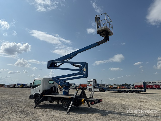 2015 Nissan Cabstar 35.12 2015 Socage DA320 20 m on Bucket Truck - Truck mounted aerial platform: picture 4 2015 Nissan Cabstar 35.12 2015 Socage DA320 20 m on Bucket Truck - Truck mounted aerial platform: picture 4