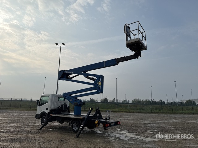 2015 Nissan Cabstar 35.12 2015 Socage DA324 24 m on Bucket Truck - Truck mounted aerial platform: picture 3 2015 Nissan Cabstar 35.12 2015 Socage DA324 24 m on Bucket Truck - Truck mounted aerial platform: picture 3