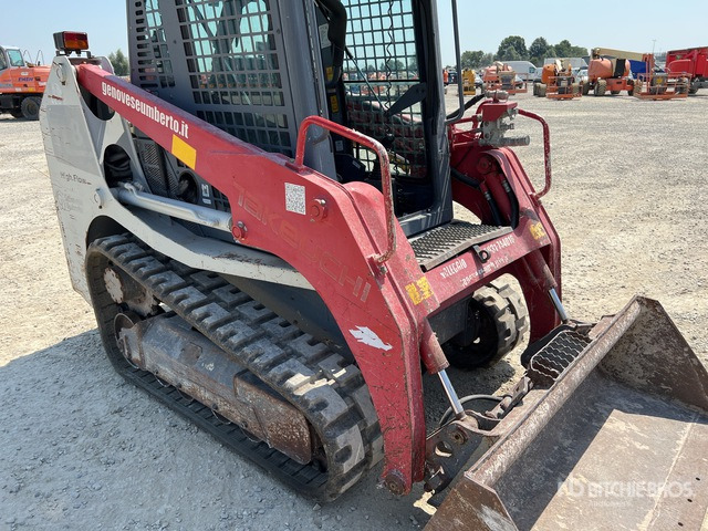 2016 Takeuchi TL8 High Flow Compact Track Loader - Compact track loader: picture 5 2016 Takeuchi TL8 High Flow Compact Track Loader - Compact track loader: picture 5