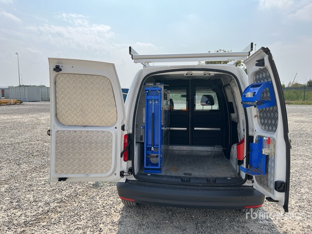 2017 Volkswagen Caddy 2.0 TDI 122CV 4MOTION VAN E6 Van Truck - Small van: picture 4 2017 Volkswagen Caddy 2.0 TDI 122CV 4MOTION VAN E6 Van Truck - Small van: picture 4