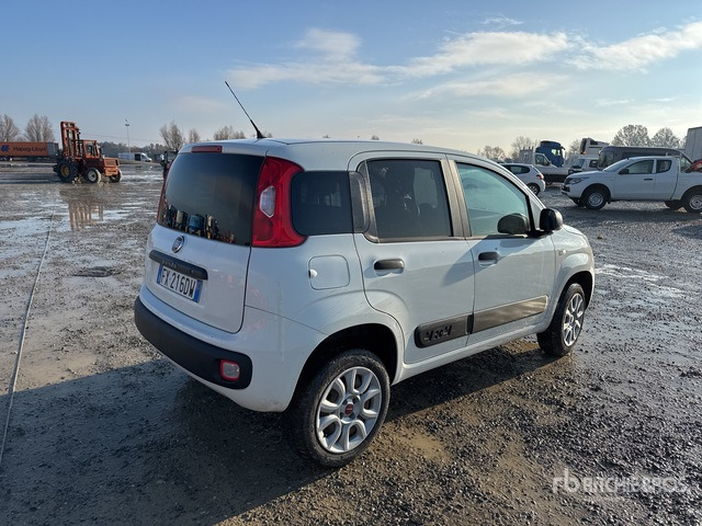 2019 Fiat Panda BERLINA 900CC 85CV VAN EU6D 4X4 ... Van Truck - Box truck: picture 3 2019 Fiat Panda BERLINA 900CC 85CV VAN EU6D 4X4 ... Van Truck - Box truck: picture 3