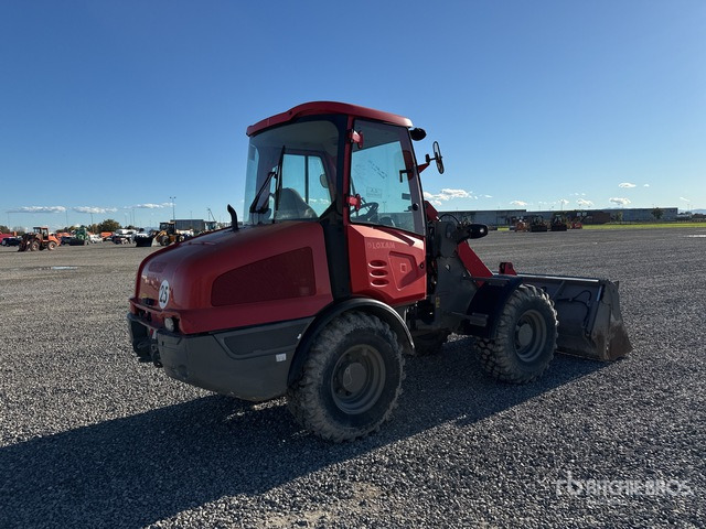 2019 JCB 406 T4 Wheel Loader - Wheel loader: picture 4 2019 JCB 406 T4 Wheel Loader - Wheel loader: picture 4