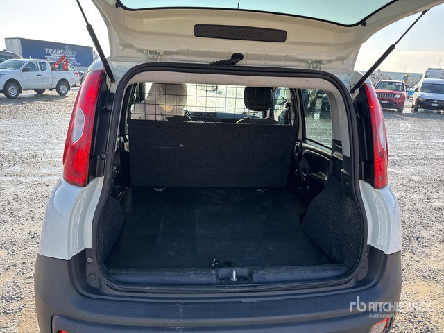 2021 Fiat Panda 900CC 85CV VAN E6D SeS 4X4 2P Van Truck - Box truck: picture 4 2021 Fiat Panda 900CC 85CV VAN E6D SeS 4X4 2P Van Truck - Box truck: picture 4