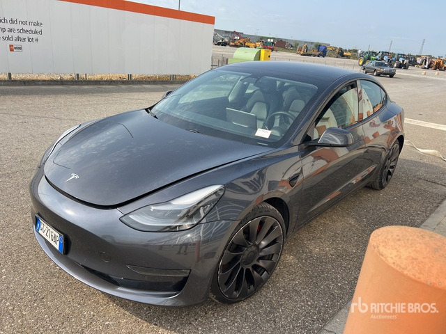 2021 Tesla Model 3 3 PERFORMANCE DUAL MOTOR 4WD Automobile - Car: picture 2 2021 Tesla Model 3 3 PERFORMANCE DUAL MOTOR 4WD Automobile - Car: picture 2