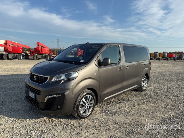 2024 Peugeot Traveller 8-Seat 2.0 BLUEHDI S&S Allure S ... Bus - Minibus, Passenger van: picture 1 2024 Peugeot Traveller 8-Seat 2.0 BLUEHDI S&S Allure S ... Bus - Minibus, Passenger van: picture 1