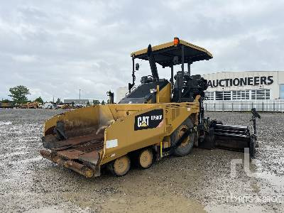 CAT AP600F Wheel - Asphalt paver: picture 1 CAT AP600F Wheel - Asphalt paver: picture 1