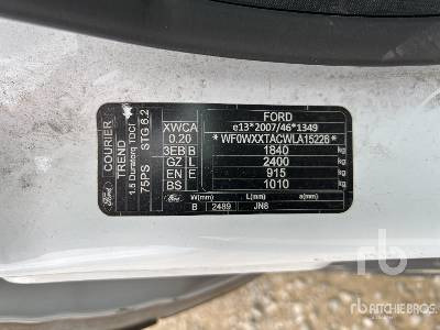 FORD TRANSIT COURIER COURIER 1.5 TDCI 75CV A-DOORS - Box truck: picture 5 FORD TRANSIT COURIER COURIER 1.5 TDCI 75CV A-DOORS - Box truck: picture 5