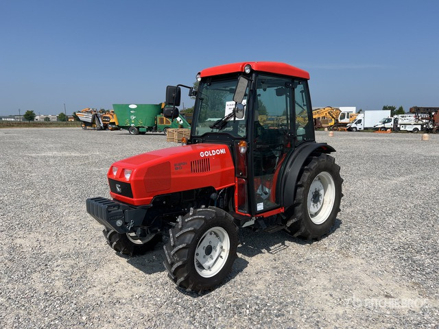 Goldoni Energy 80 4WD Tractor - Farm tractor: picture 2 Goldoni Energy 80 4WD Tractor - Farm tractor: picture 2