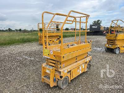 HAULOTTE OPTIMUM 8NT Electric (Inoperable) - Scissor lift: picture 3 HAULOTTE OPTIMUM 8NT Electric (Inoperable) - Scissor lift: picture 3