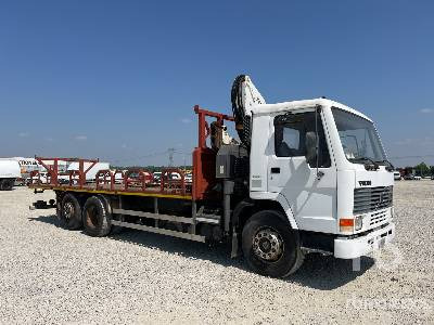 VOLVO FL7 Pesci SM160 on 6x2 - Dropside/ Flatbed truck, Crane truck: picture 4 VOLVO FL7 Pesci SM160 on 6x2 - Dropside/ Flatbed truck, Crane truck: picture 4