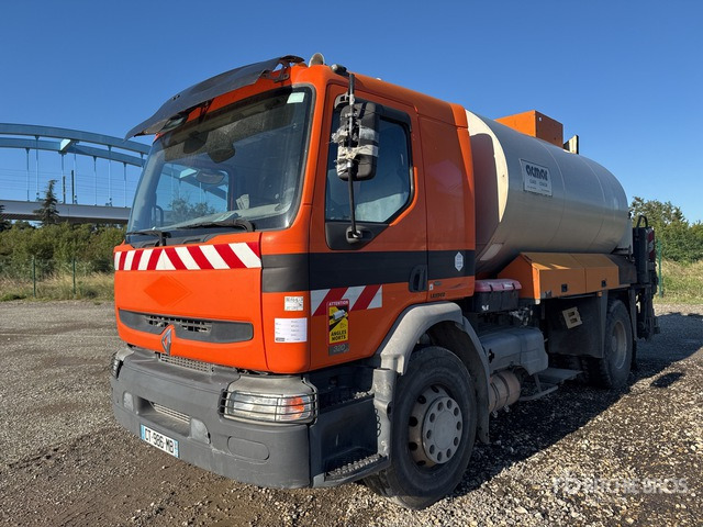 2005 Renault Prenium lander 320 dci 2005 Acmar on 4x2 Repandeuse A ... Asphalt Distributor Truck - Asphalt distributor: picture 1 2005 Renault Prenium lander 320 dci 2005 Acmar on 4x2 Repandeuse A ... Asphalt Distributor Truck - Asphalt distributor: picture 1