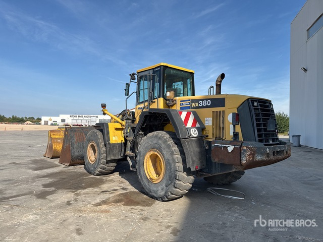 2006 Komatsu WA-380-5 Chargeuse Sur Pneus Wheel Loader - Wheel loader: picture 1 2006 Komatsu WA-380-5 Chargeuse Sur Pneus Wheel Loader - Wheel loader: picture 1