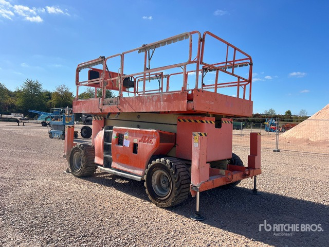 2008 JLG 4394 RT 4x4 Nacelle Ciseaux Scissor Lift - Scissor lift: picture 4 2008 JLG 4394 RT 4x4 Nacelle Ciseaux Scissor Lift - Scissor lift: picture 4