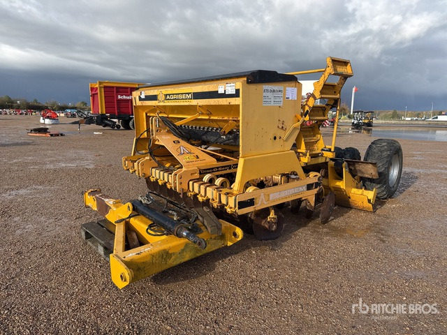 2011 Agrisem Gold 3 m Semi-Mount Dechaumeur A Dis ... Disc Harrow - Disc harrow: picture 1 2011 Agrisem Gold 3 m Semi-Mount Dechaumeur A Dis ... Disc Harrow - Disc harrow: picture 1