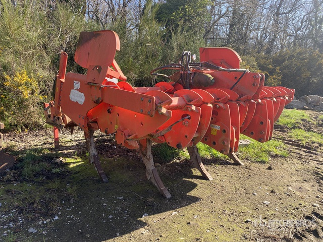 2013 Maschio Gaspardo Attila 300 3 m 3-Point 7 Shank Dechaumeur ... Subsoiler - Subsoiler: picture 1 2013 Maschio Gaspardo Attila 300 3 m 3-Point 7 Shank Dechaumeur ... Subsoiler - Subsoiler: picture 1