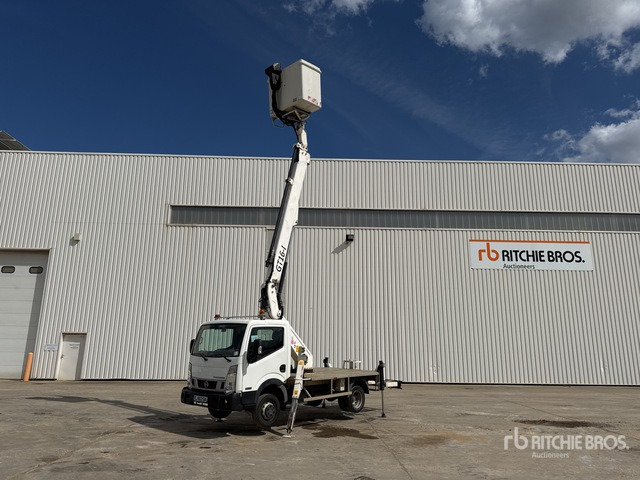 2017 Nissan Cabstar NT400 35.12 2016 Manotti CT16.I 14 m on 4x2 ... Bucket Truck - Truck mounted aerial platform: picture 3 2017 Nissan Cabstar NT400 35.12 2016 Manotti CT16.I 14 m on 4x2 ... Bucket Truck - Truck mounted aerial platform: picture 3