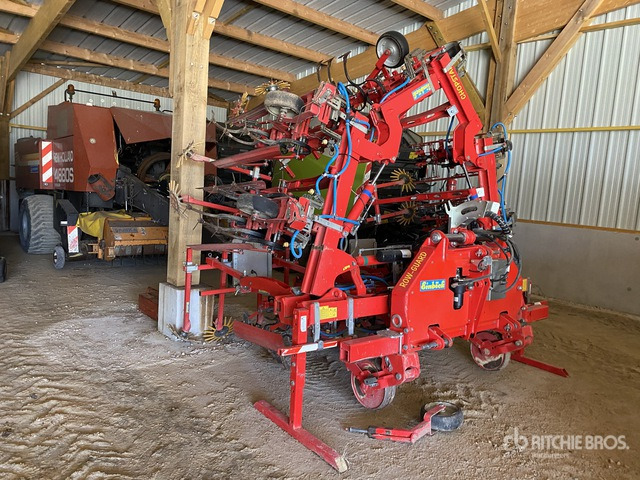 2019 Einbock Row Guard 500 4.5 m 3-Point Bineuse Rod Weeder - Soil tillage equipment: picture 2 2019 Einbock Row Guard 500 4.5 m 3-Point Bineuse Rod Weeder - Soil tillage equipment: picture 2