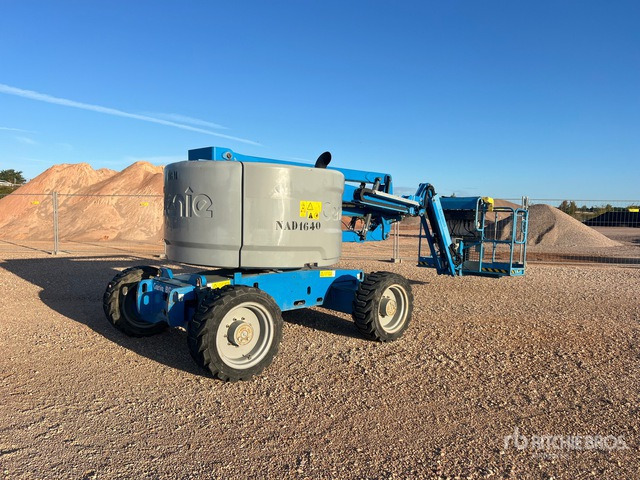 2019 Genie Z-45/25J 4WD Nacelle Articulee Articulating Boom Lift - Articulated boom: picture 2 2019 Genie Z-45/25J 4WD Nacelle Articulee Articulating Boom Lift - Articulated boom: picture 2