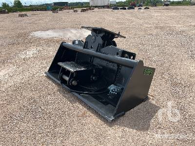 HAENER HHG8240-P100A 2400 mm Hydraulic Tilting Tilt ... - Excavator bucket: picture 4 HAENER HHG8240-P100A 2400 mm Hydraulic Tilting Tilt ... - Excavator bucket: picture 4