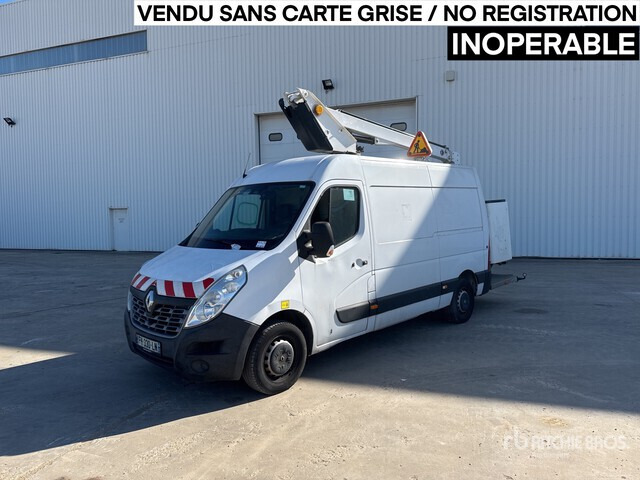 Renault Master Camion ? godets - Truck mounted aerial platform: picture 1 Renault Master Camion ? godets - Truck mounted aerial platform: picture 1