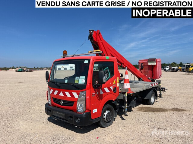 Renault Maxity DTI 130 Camion ? godets - Truck mounted aerial platform: picture 1 Renault Maxity DTI 130 Camion ? godets - Truck mounted aerial platform: picture 1