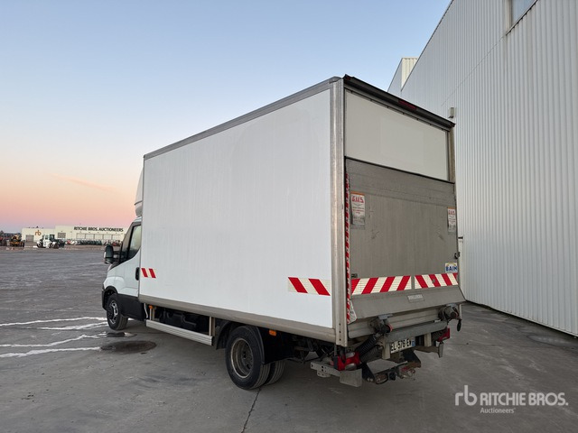 2017 Iveco 35-140 Vehicule Utilitaire Cargo Van - Van: picture 2 2017 Iveco 35-140 Vehicule Utilitaire Cargo Van - Van: picture 2
