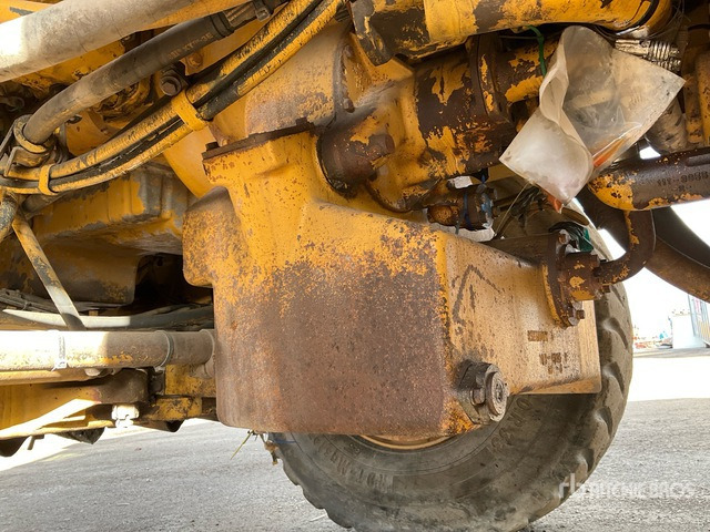 2003 Cat 771D (Inoperable) Haul Truck - Rigid dumper/ Rock truck: picture 5 2003 Cat 771D (Inoperable) Haul Truck - Rigid dumper/ Rock truck: picture 5