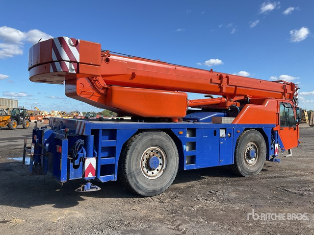 2008 Terex Demag AC40/2L 5 t 4x4 All Terrain Crane - All terrain crane: picture 5 2008 Terex Demag AC40/2L 5 t 4x4 All Terrain Crane - All terrain crane: picture 5