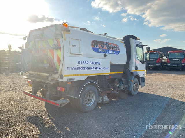 2012 DAF 45.180 2012 Johnston on Sweeper Truck - Road sweeper: picture 3 2012 DAF 45.180 2012 Johnston on Sweeper Truck - Road sweeper: picture 3