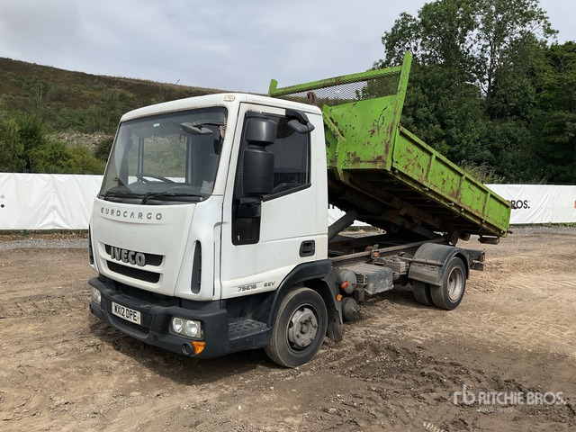 2012 Iveco Eurocargo 75E16 4x2 Roll-Off Truck - Flail mower/ Mulcher: picture 1 2012 Iveco Eurocargo 75E16 4x2 Roll-Off Truck - Flail mower/ Mulcher: picture 1
