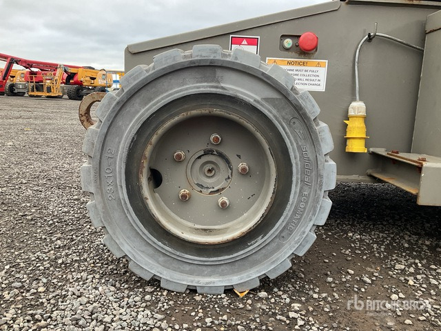 2014 Haulotte HA15IP 2WD Electric Articulating Boom Lift - Articulated boom: picture 5 2014 Haulotte HA15IP 2WD Electric Articulating Boom Lift - Articulated boom: picture 5