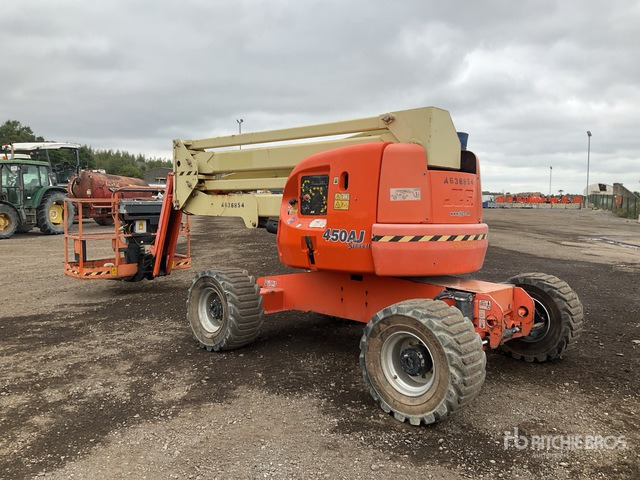 2014 JLG 450AJ 4WD Diesel Articulating Boom Lift - Articulated boom: picture 3 2014 JLG 450AJ 4WD Diesel Articulating Boom Lift - Articulated boom: picture 3