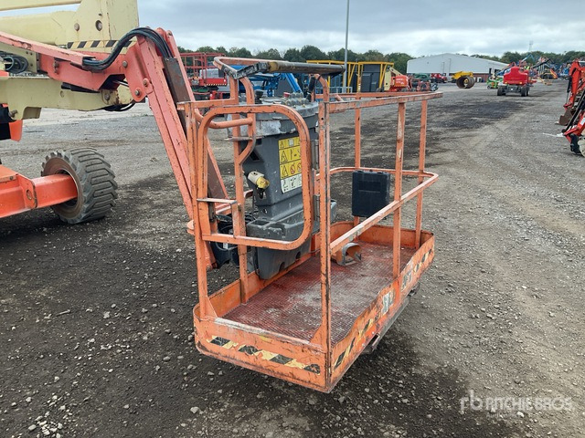 2014 JLG 450AJ 4WD Diesel Articulating Boom Lift - Articulated boom: picture 5 2014 JLG 450AJ 4WD Diesel Articulating Boom Lift - Articulated boom: picture 5