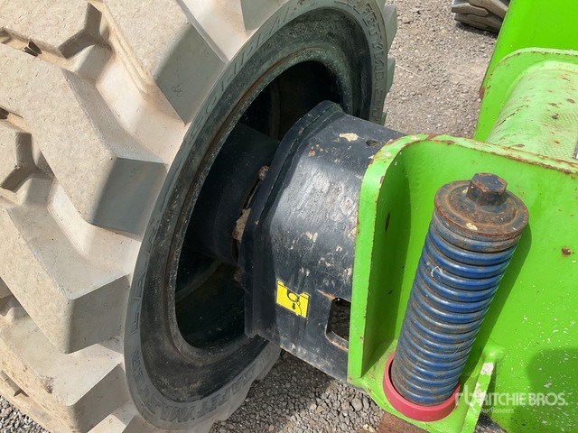 2015 Nifty HR21 4WD Hybrid Articulating Boom Lift - Articulated boom: picture 5 2015 Nifty HR21 4WD Hybrid Articulating Boom Lift - Articulated boom: picture 5