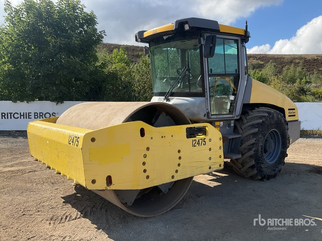 Flail mower/ Mulcher 2016 Dynapac CA3500D Smooth Drum Compactor: picture 1