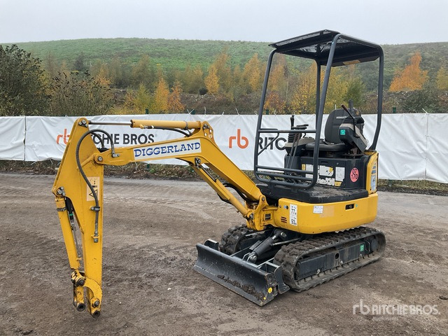 2016 Komatsu PC14-R3S Mini Excavator: <6.6t - Mini excavator: picture 2 2016 Komatsu PC14-R3S Mini Excavator: <6.6t - Mini excavator: picture 2