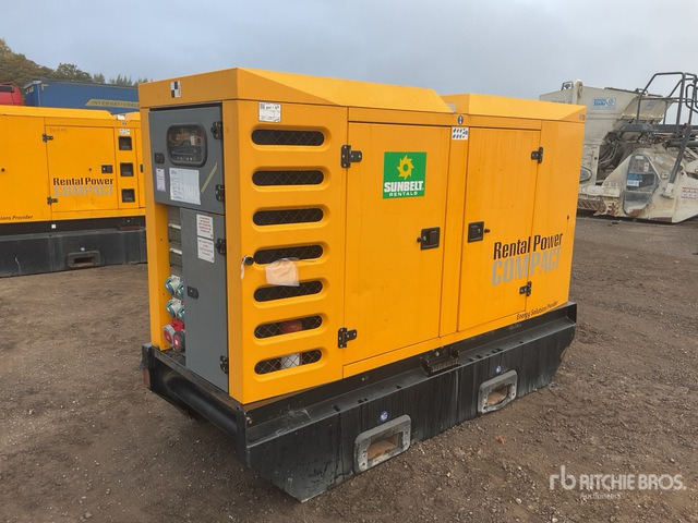 2016 Sdmo R110 100 kVA Skid-Mounted Generator Set - Generator set: picture 2 2016 Sdmo R110 100 kVA Skid-Mounted Generator Set - Generator set: picture 2