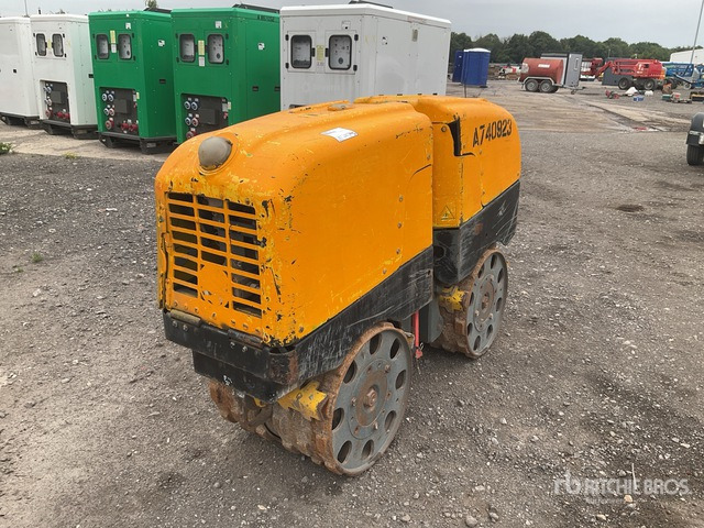 2016 Wacker Neuson Roller RT Trench Compactor - Mini roller: picture 2 2016 Wacker Neuson Roller RT Trench Compactor - Mini roller: picture 2