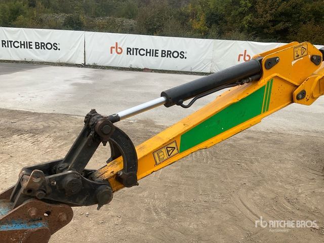 2019 JCB 16C-1 2019 JCB 16/c-1 Tracked Excavator Tracked Excavator - Crawler excavator: picture 5 2019 JCB 16C-1 2019 JCB 16/c-1 Tracked Excavator Tracked Excavator - Crawler excavator: picture 5