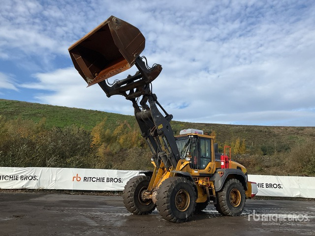 2019 Volvo L120H High Lift Wheel Loader - Wheel loader: picture 2 2019 Volvo L120H High Lift Wheel Loader - Wheel loader: picture 2