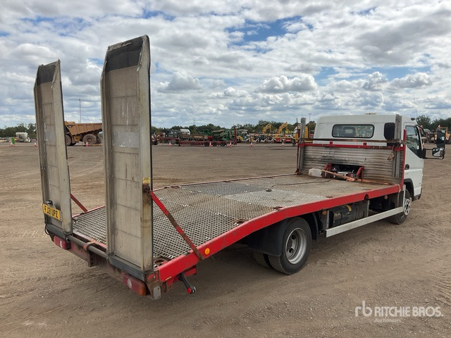2021 Mitsubishi Canter 4x2 Flatbed Truck - Dropside/ Flatbed truck: picture 3 2021 Mitsubishi Canter 4x2 Flatbed Truck - Dropside/ Flatbed truck: picture 3
