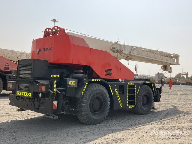 2002 Tadano TR300 EX 30 ton 4x4x4 Rough Terrain Crane - Rough terrain crane: picture 3 2002 Tadano TR300 EX 30 ton 4x4x4 Rough Terrain Crane - Rough terrain crane: picture 3