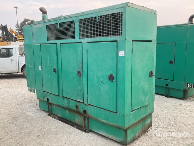 2007 Cummins C110D54 100 kVA Skid-Mounted Generator Set - Generator set: picture 1 2007 Cummins C110D54 100 kVA Skid-Mounted Generator Set - Generator set: picture 1