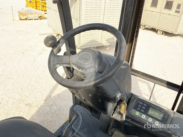 Electric forklift 2007 Komatsu FB10-12 1 ton Electric Forklift: picture 6
