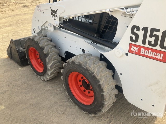 Skid steer loader 2010 Bobcat S150: picture 6